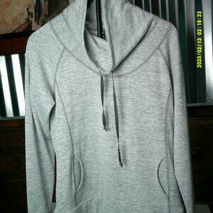 Kuhl Womens Pullover Cowl neck Sweatshirt in Light Grey tagged size Large